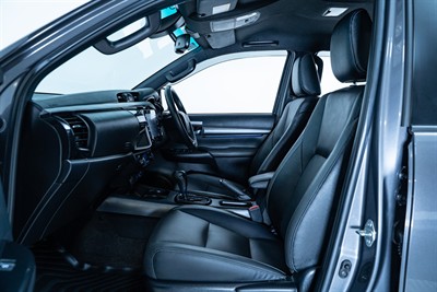 2021 Toyota Hilux - Thumbnail
