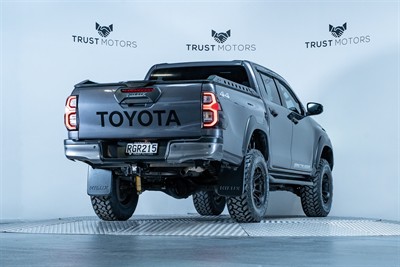 2021 Toyota Hilux - Thumbnail