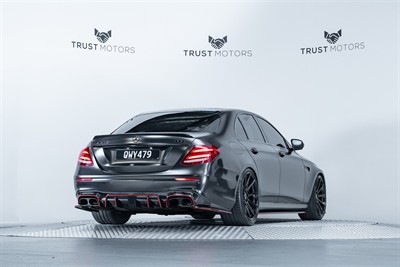 2017 Mercedes-Benz E 63 - Thumbnail