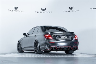 2017 Mercedes-Benz E 63 - Thumbnail