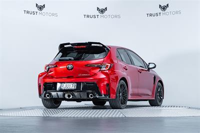 2022 Toyota Corolla - Thumbnail