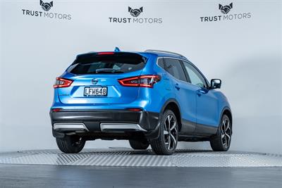 2018 Nissan Qashqai - Thumbnail