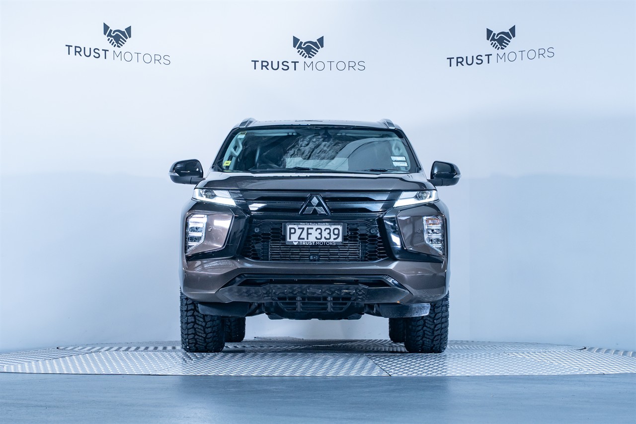 2023 Mitsubishi Pajero Sport