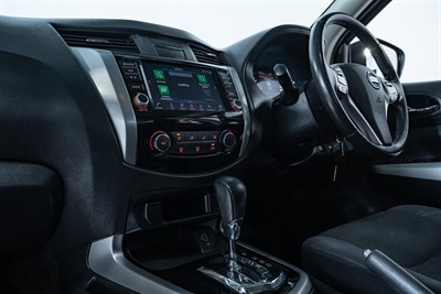 2019 Nissan Navara - Thumbnail