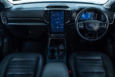 2022 Ford Everest - Thumbnail