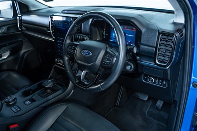 2022 Ford Everest - Thumbnail