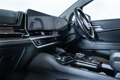 2025 Kia Sportage - Thumbnail