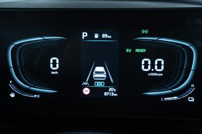 2025 Kia Sportage - Thumbnail