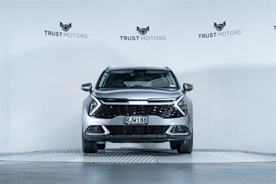 2025 Kia Sportage - Thumbnail