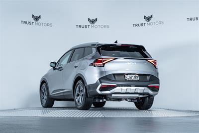 2025 Kia Sportage - Thumbnail