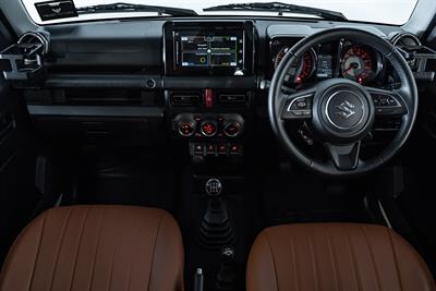 2023 Suzuki Jimny - Thumbnail