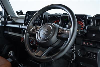 2023 Suzuki Jimny - Thumbnail