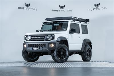 2023 Suzuki Jimny - Thumbnail