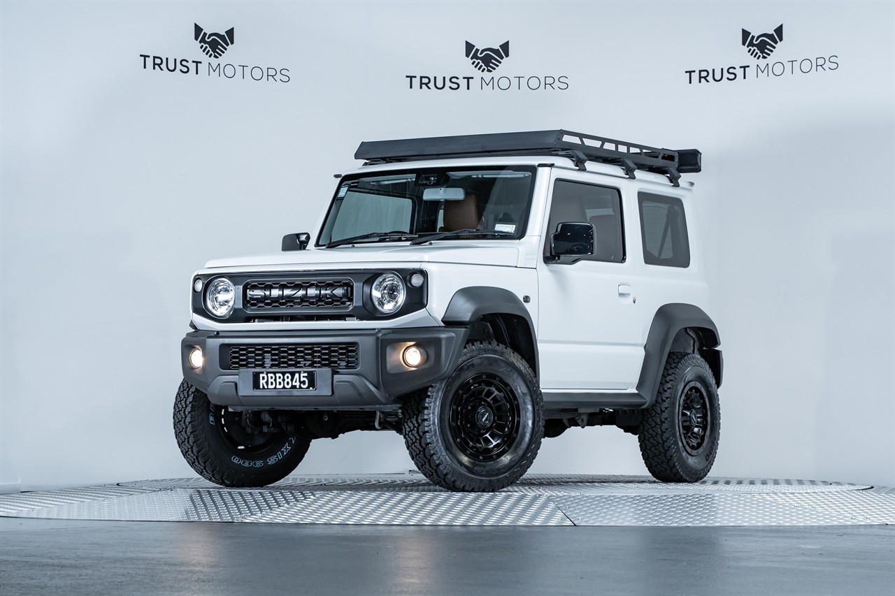 2023 Suzuki Jimny