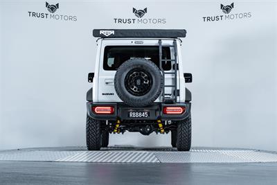 2023 Suzuki Jimny - Thumbnail