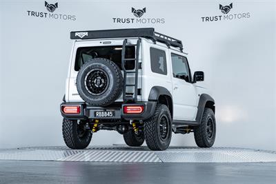 2023 Suzuki Jimny - Thumbnail