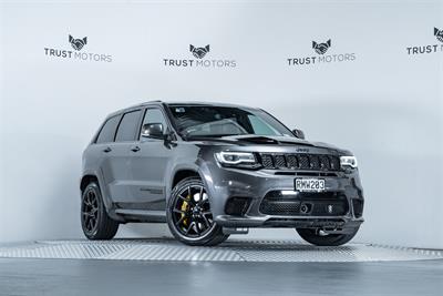 2020 Jeep Grand Cherokee - Thumbnail