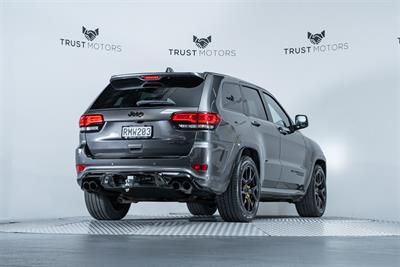 2020 Jeep Grand Cherokee - Thumbnail