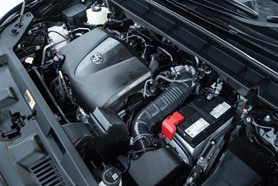 2022 Toyota Highlander - Thumbnail