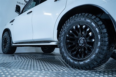 2021 Nissan Patrol - Thumbnail