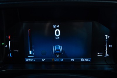 2023 Ford Everest - Thumbnail