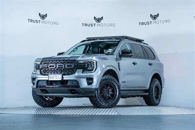 2023 Ford Everest - Thumbnail