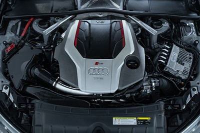 2019 Audi RS4 - Thumbnail