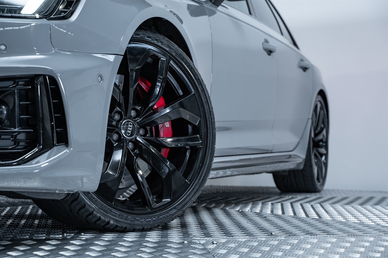2019 Audi RS4