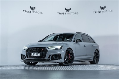 2019 Audi RS4 - Thumbnail