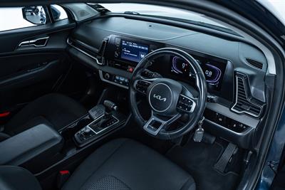 2022 Kia Sportage - Thumbnail