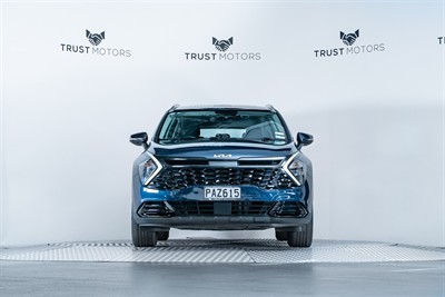 2022 Kia Sportage - Thumbnail
