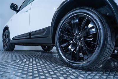 2020 Mitsubishi Outlander - Thumbnail