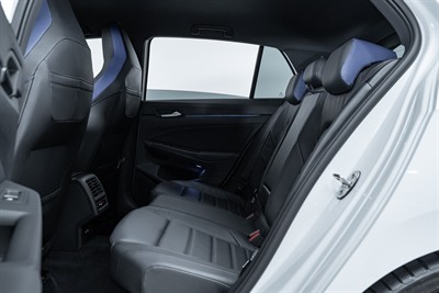 2022 Volkswagen Golf - Thumbnail