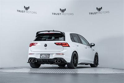 2022 Volkswagen Golf - Thumbnail