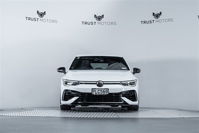 2022 Volkswagen Golf - Thumbnail