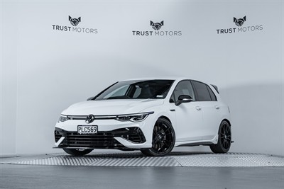 2022 Volkswagen Golf - Thumbnail