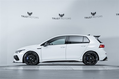 2022 Volkswagen Golf - Thumbnail