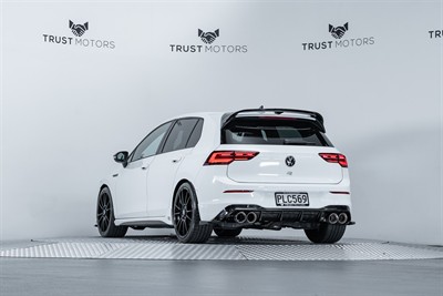 2022 Volkswagen Golf - Thumbnail