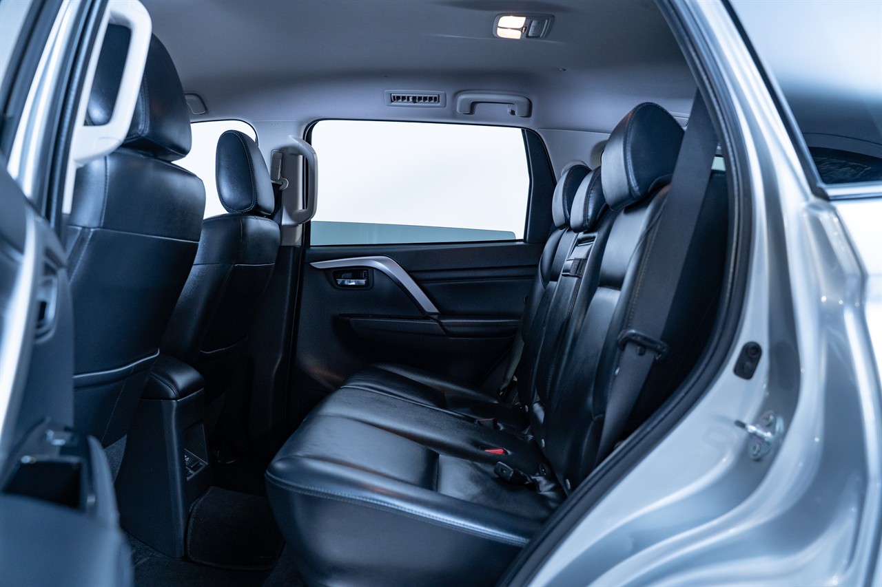 2023 Mitsubishi Pajero Sport