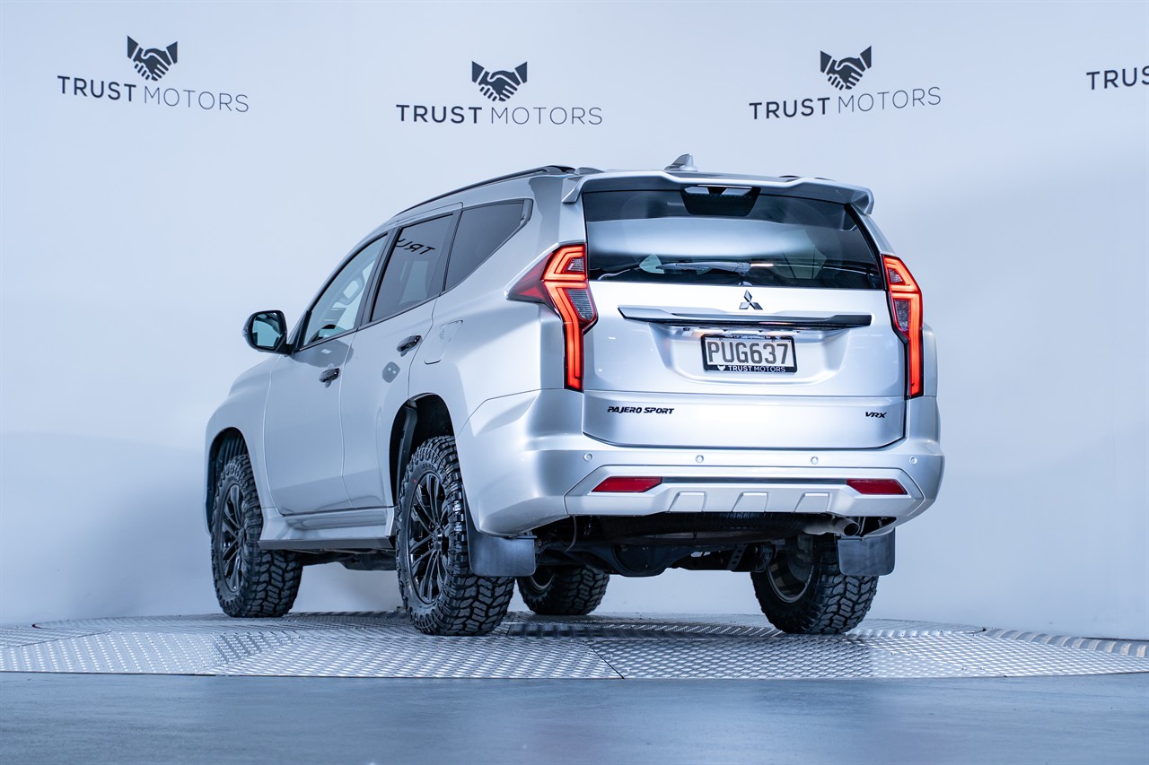 2023 Mitsubishi Pajero Sport