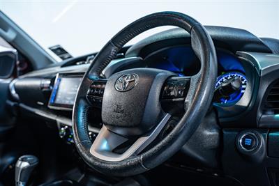 2016 Toyota Hilux - Thumbnail