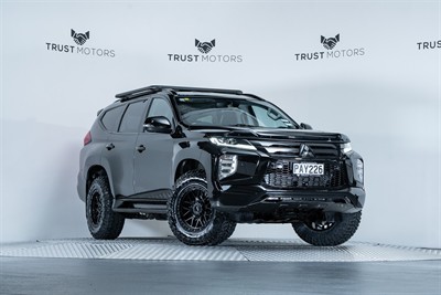 2022 Mitsubishi Pajero Sport