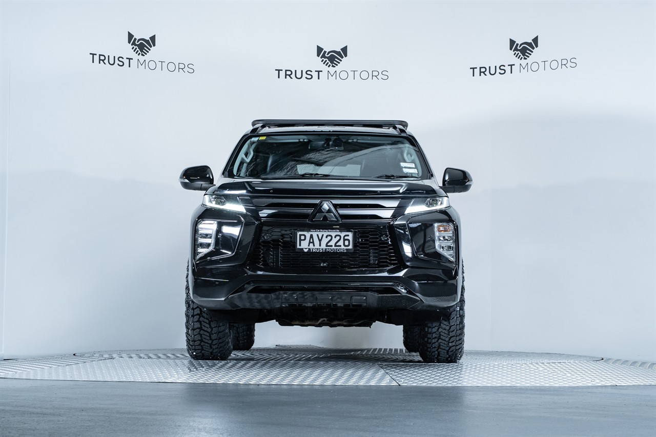 2022 Mitsubishi Pajero Sport
