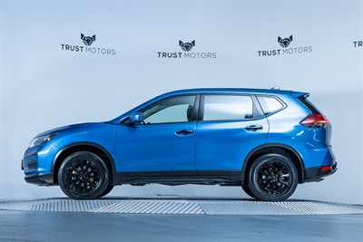 2021 Nissan X-Trail - Thumbnail