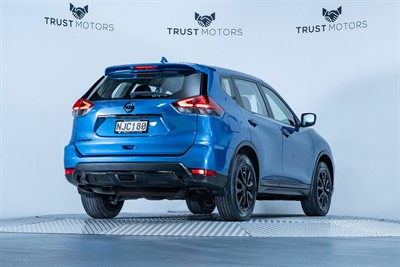 2021 Nissan X-Trail - Thumbnail