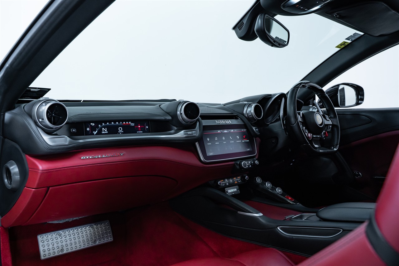 2018 Ferrari GTC4 LUSSO T