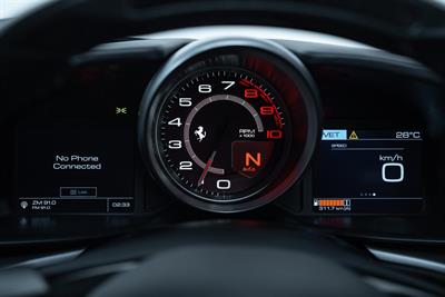 2018 Ferrari GTC4 LUSSO T - Thumbnail