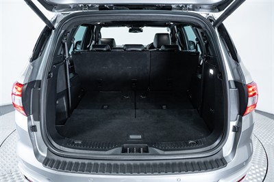 2021 Ford Everest - Thumbnail