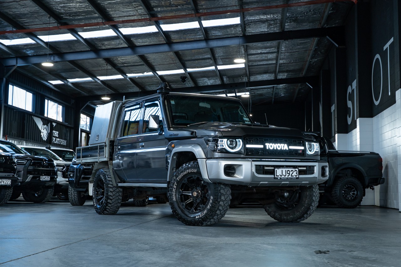 2014 Toyota Landcruiser