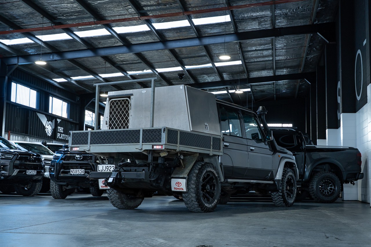 2014 Toyota Landcruiser